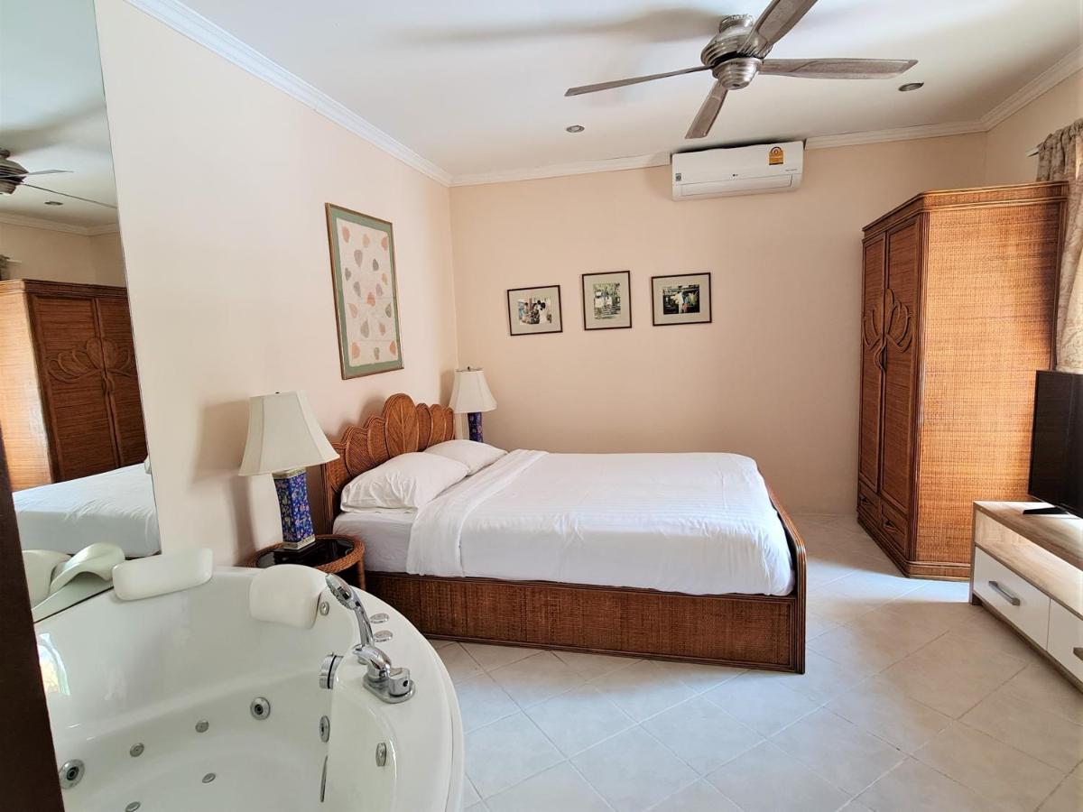 Butterfly Garden Boutique Residences By Frasier, A Lifestyle Destination And 1 To 3 Bedroom Units, 2 Full Bathrooms, Rain Shower, Bath, Complete Kitchen, Staff 24-7,fast Fiber Optic Wifi, 55